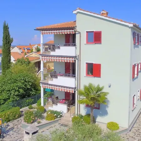 Symphonie Apartment Porec
